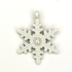 Snowflake w/Pearl Center