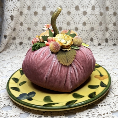 Pumpkin Pincushion Display