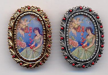 Pin-Cherubs Pouring Hearts